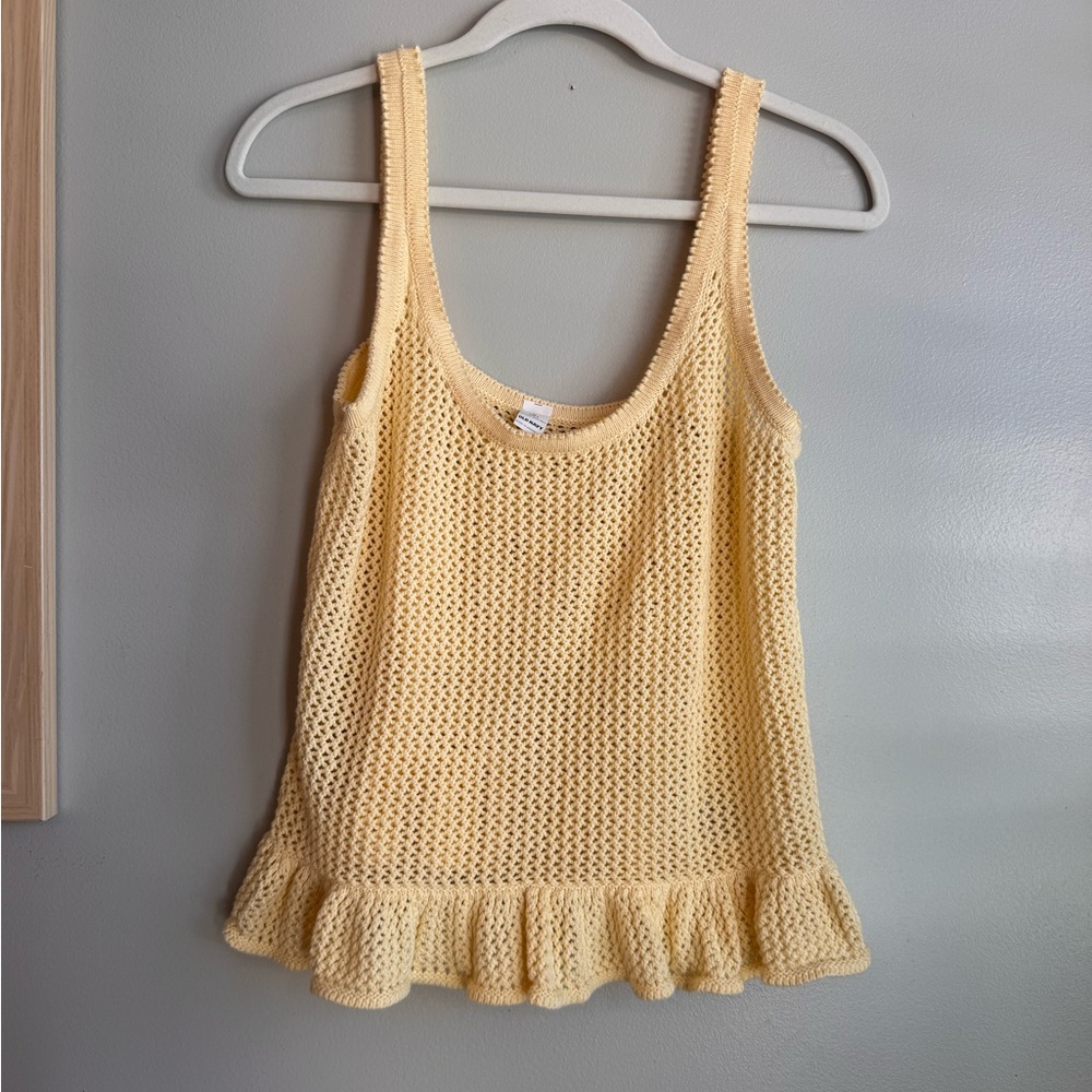 Old Navy butter yellow crochet tank